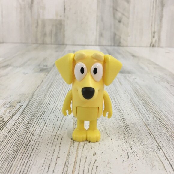 Bluey Friend LUCKY Yellow Lab Dog Replacement Figure Boy Blue NEW - Picture 1 of 6